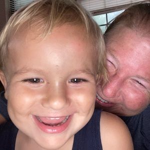 Meet your Posher, Julee